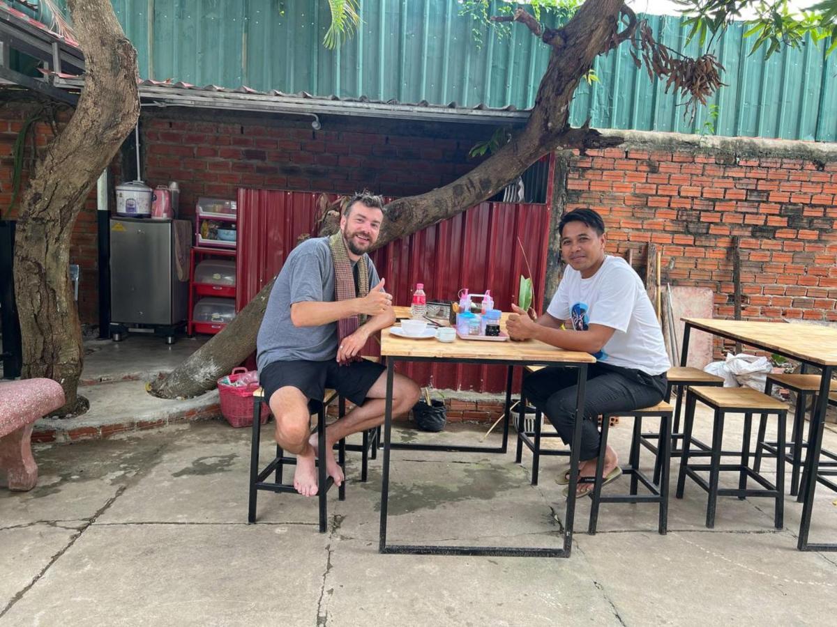 Lotus Blanc Homestay 马德望 外观 照片