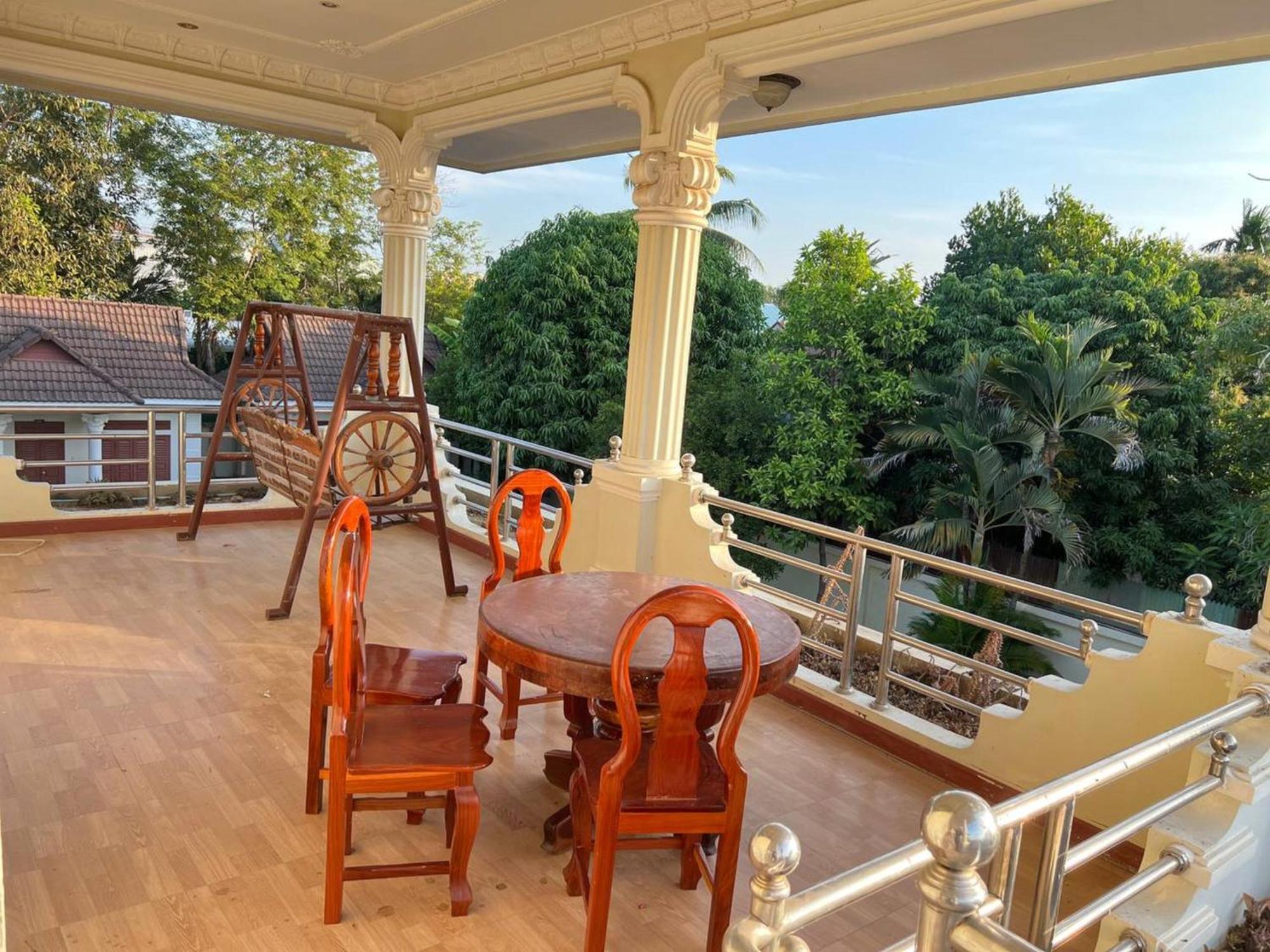 Lotus Blanc Homestay 马德望 外观 照片