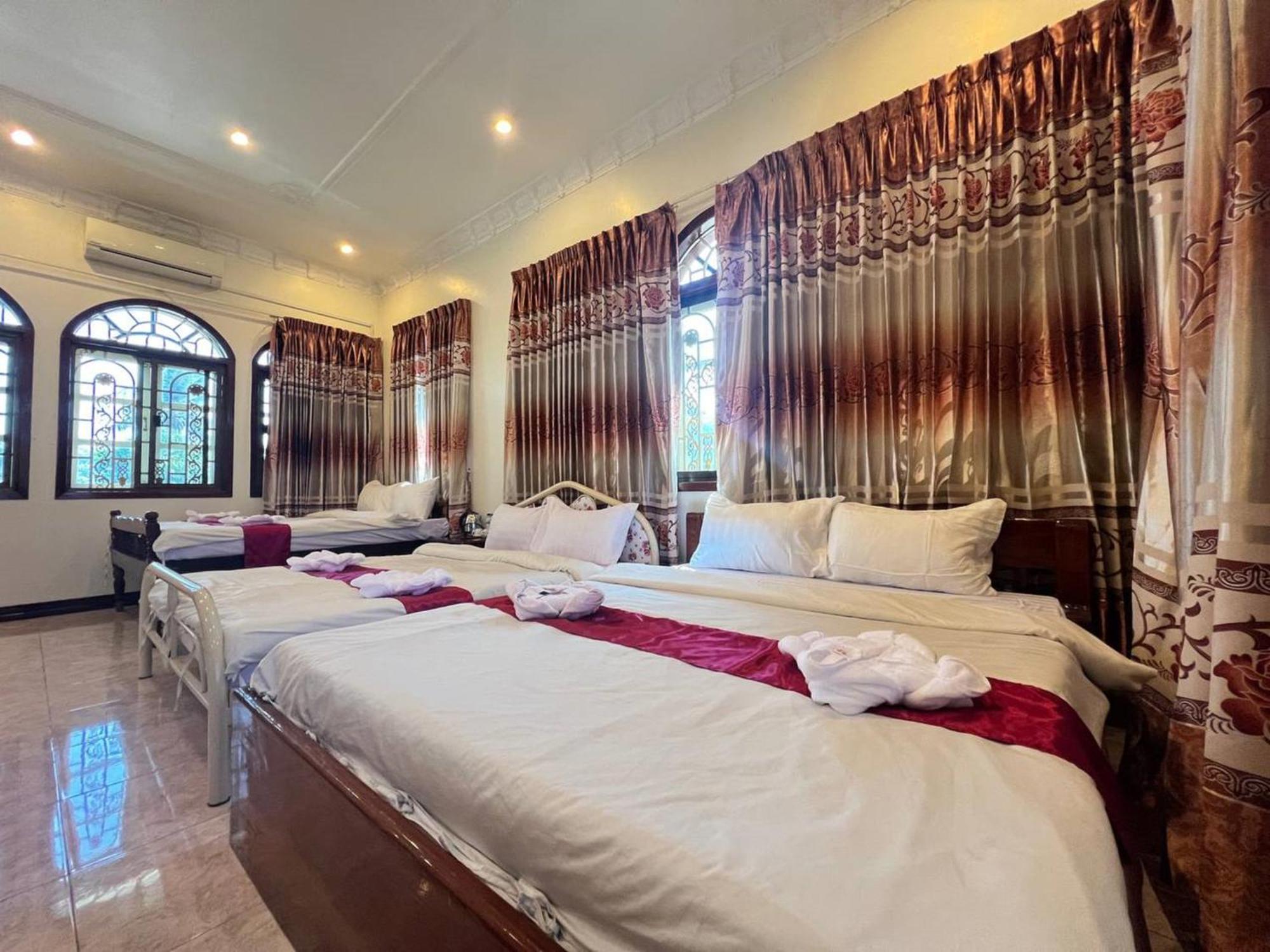 Lotus Blanc Homestay 马德望 外观 照片